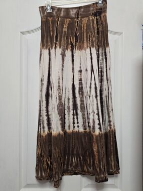 NWOT Tryst Tie-Dye Maxi Skirt - Brown and Cream, size Medium